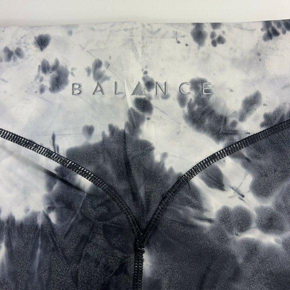 Balance Athletica Women’s The Cloud Short Logo Avalanche Tie Dye Size XXS New - Picture 6 of 12